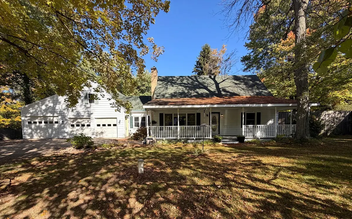 45338 86th Avenue, Decatur, MI 49045 - #1