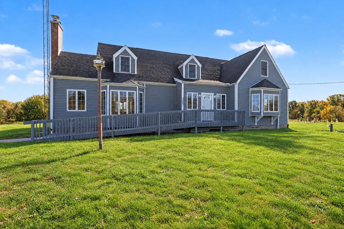 4887 Riverside Road, Coloma, MI 49038 - #1