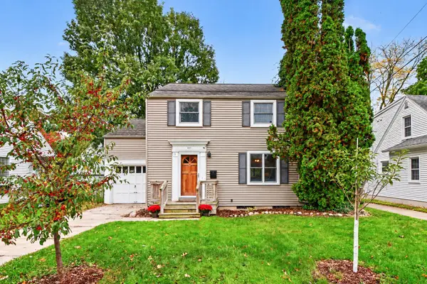 820 Chittenden Drive, East Lansing, MI 48823