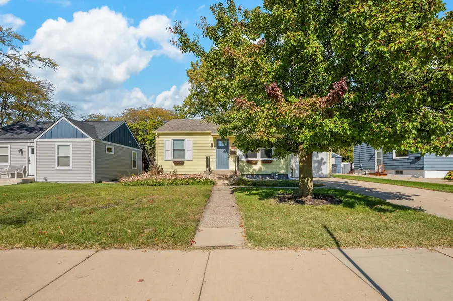 853 Kingsley Avenue, Saint Joseph, MI 49085 - #3