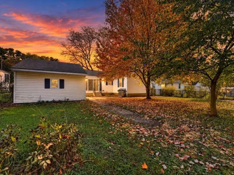 3516 Harding Road, Jackson, MI 49203 - #2