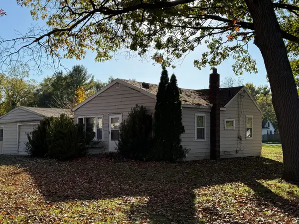 1062 Bryant Avenue, Jackson, MI 49202