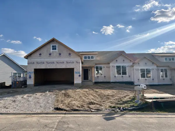 5636 Trail Side Lane #5, Whitmore Lake, MI 48189