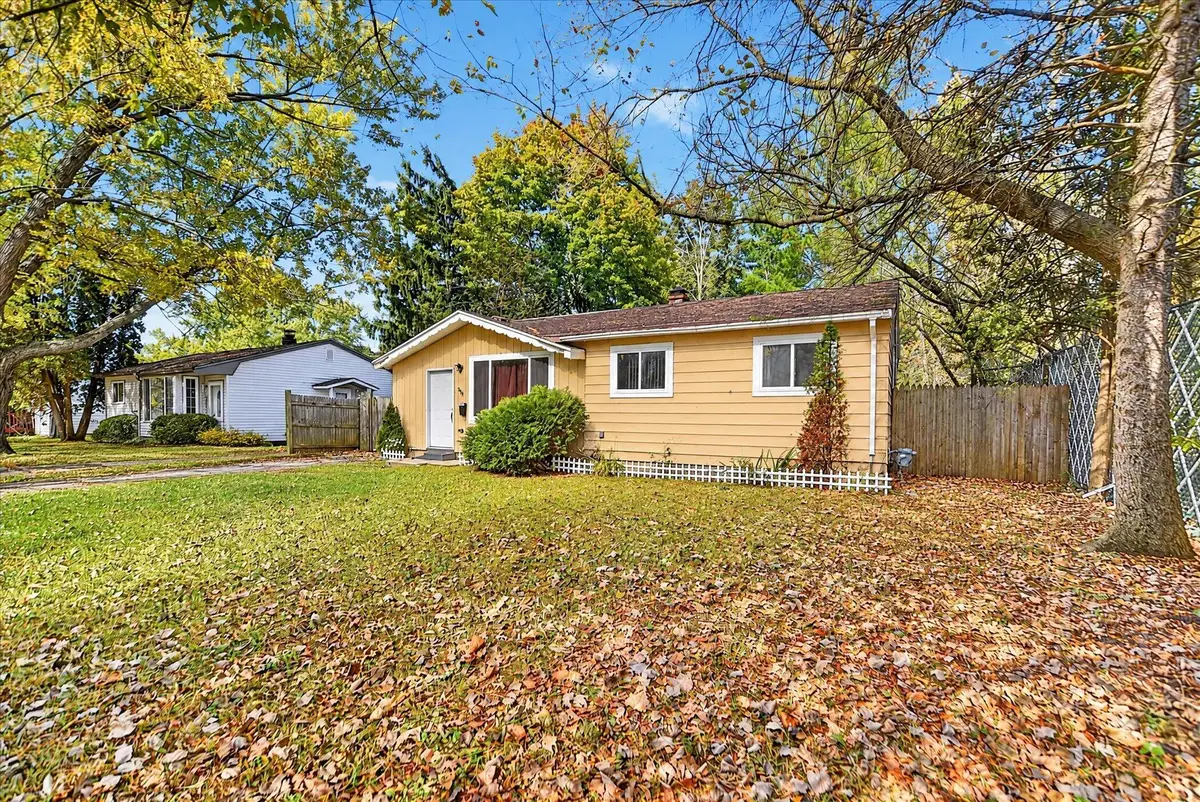 3434 Glenbrook Drive, Lansing, MI 48911 - #1