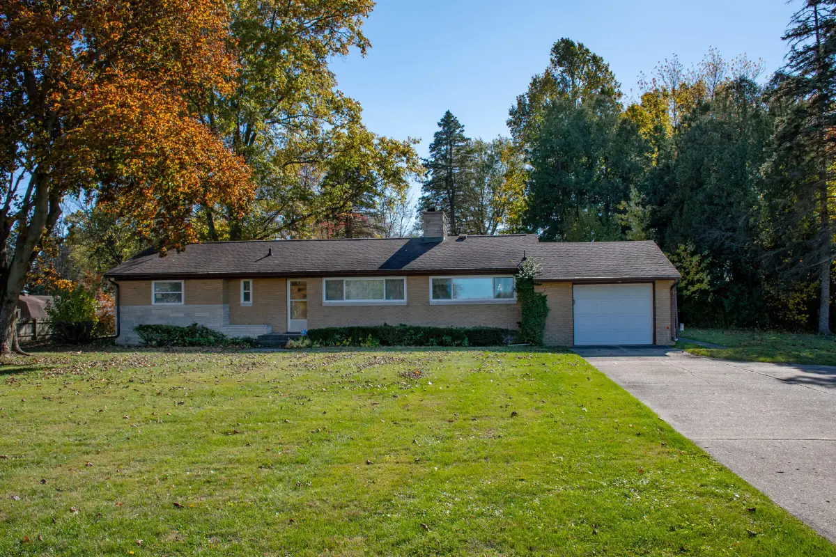 3350 W Bertrand Road, Niles, MI 49120 - #1