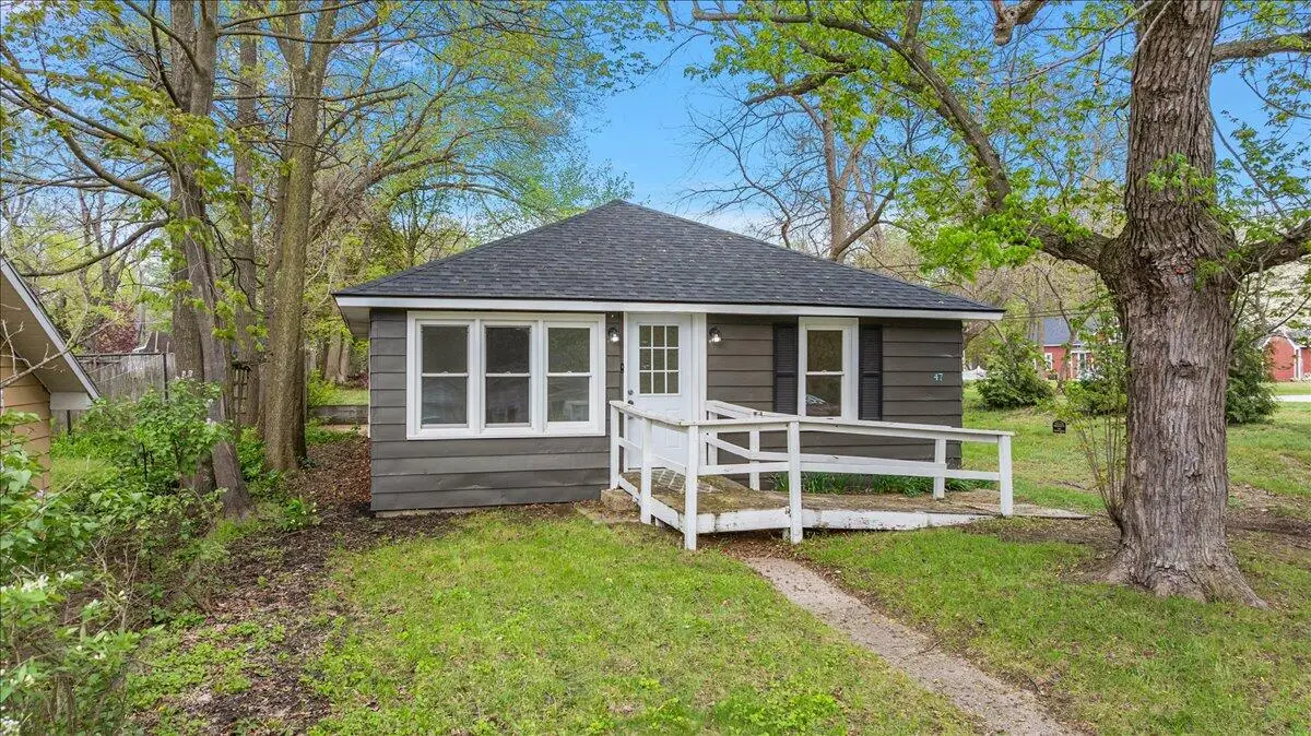 47 Wayne Street, Allegan, MI 49010 - #1