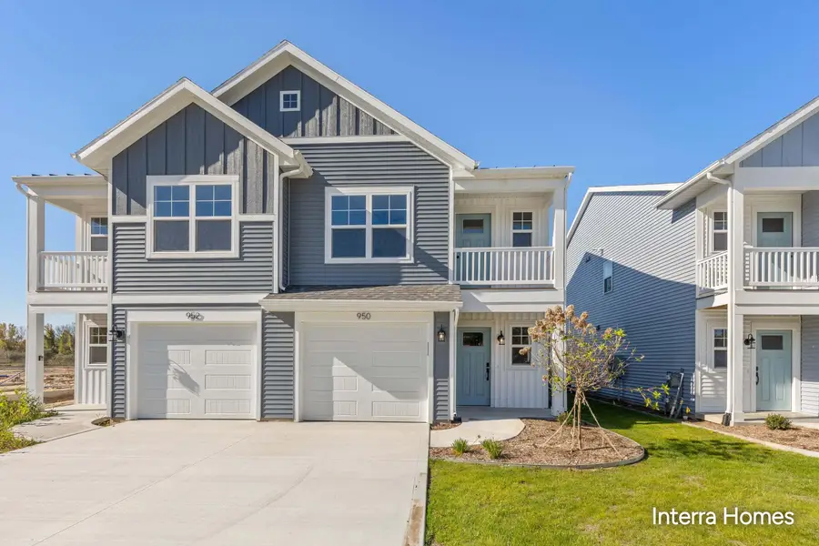 950 Indiana Avenue #17, South Haven, MI 49090 - #2