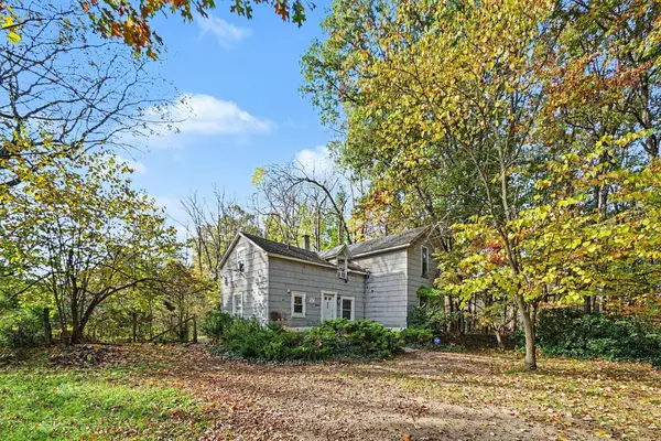 406 E Osterhout Avenue, Portage, MI 49002