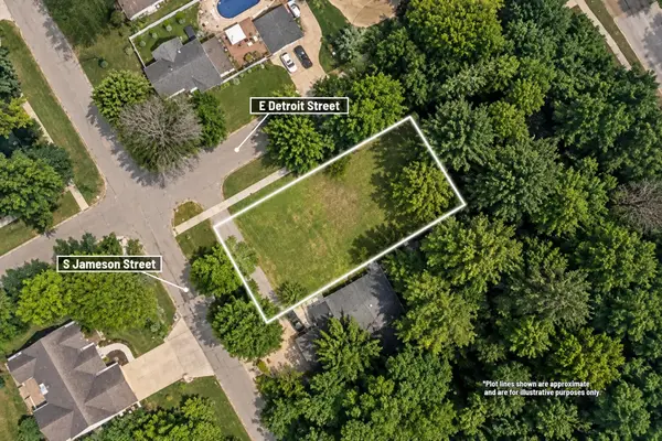 00000 E Detroit Street, New Buffalo, MI 49117