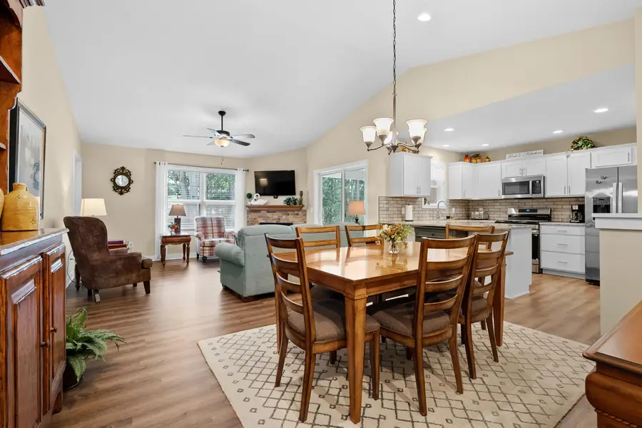 10401 Cougar Lane, Portage, MI 49024 - #3