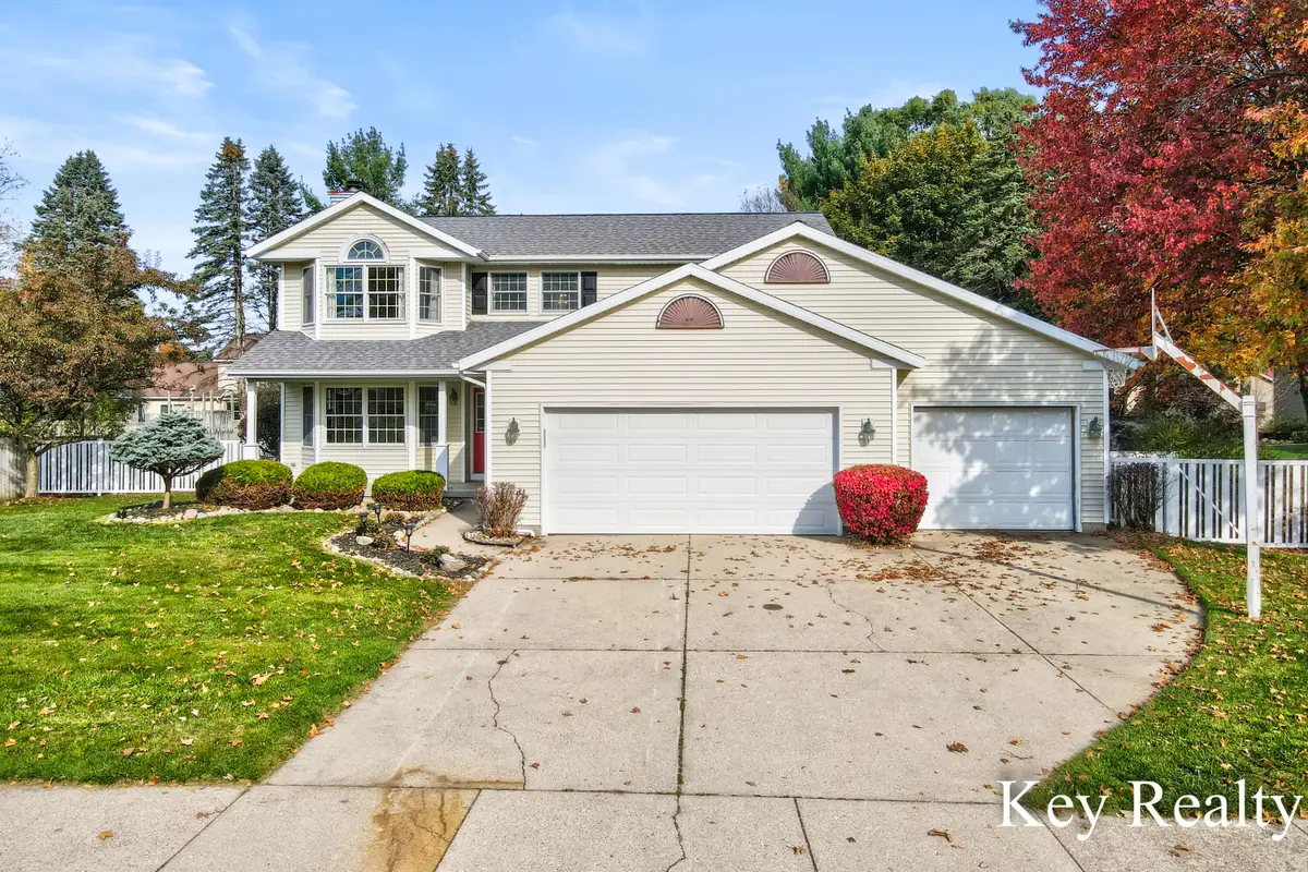 6018 Meadowlark Street Ne, Rockford, MI 49341 - #1