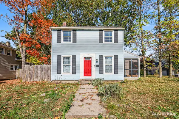 1241 Boston Street Se, Grand Rapids, MI 49507