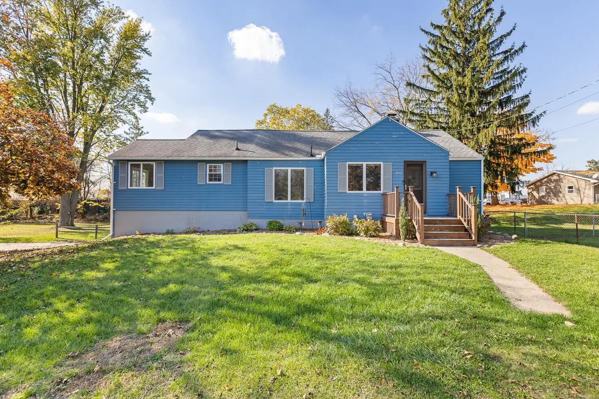 852 Brentwood Road, Jackson, MI 49202 - #1