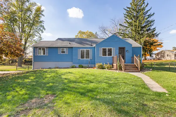 852 Brentwood Road, Jackson, MI 49202