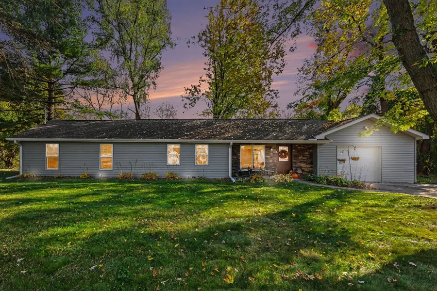 535 Fairyland Avenue, Jackson, MI 49202 - #3