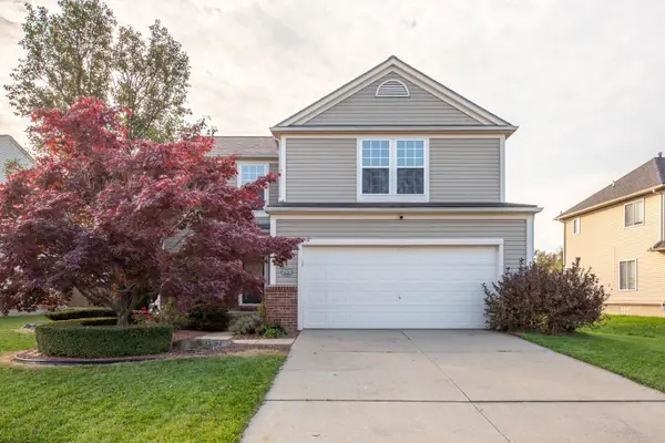 7572 Dover Drive, Ypsilanti, MI 48197