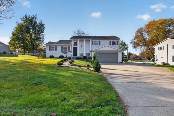 2811 Hearthstone Boulevard, Jackson, MI 49203