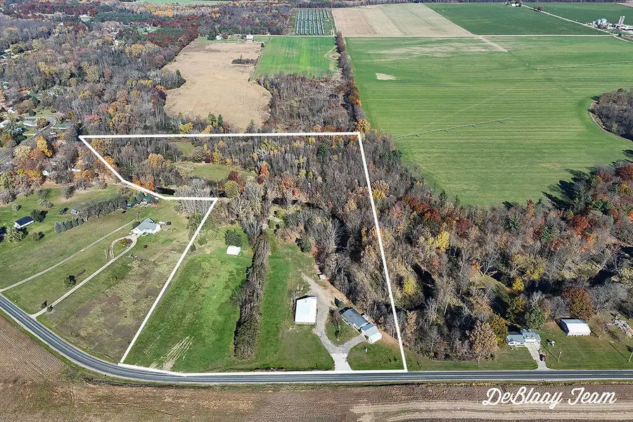 18490 W Church Road, Howard City, MI 49329 - #3