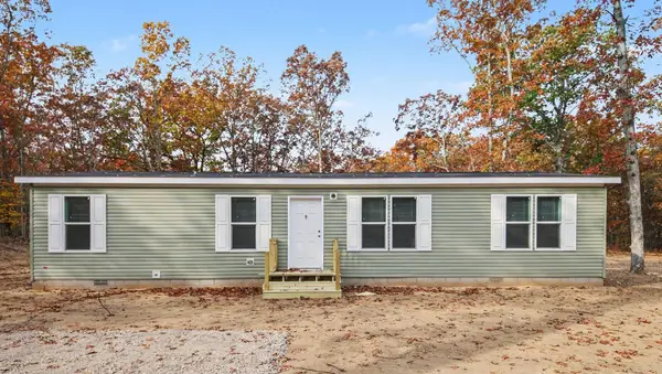 7333 S Forest Glen Drive, Rothbury, MI 49452