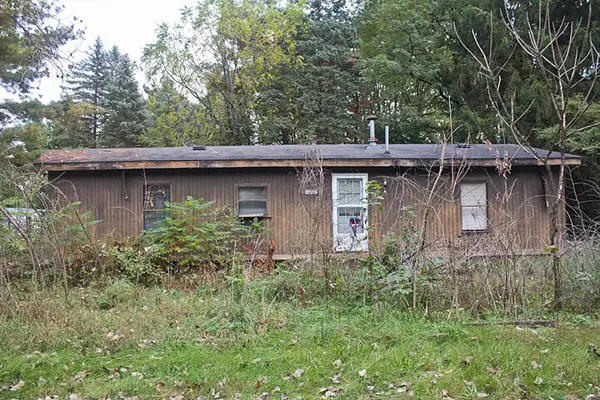 25237 71st Street, Dowagiac, MI 49047