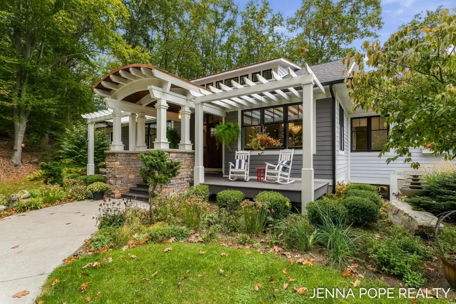 14676 Brucker Woods Court, Grand Haven, MI 49417 - #2