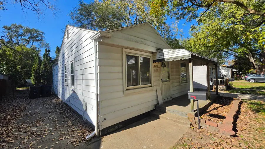 6120 Marvin Street, Taylor, MI 48180 - #3