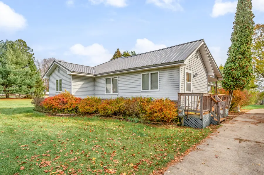 1110 High Street, Evart, MI 49631 - #3