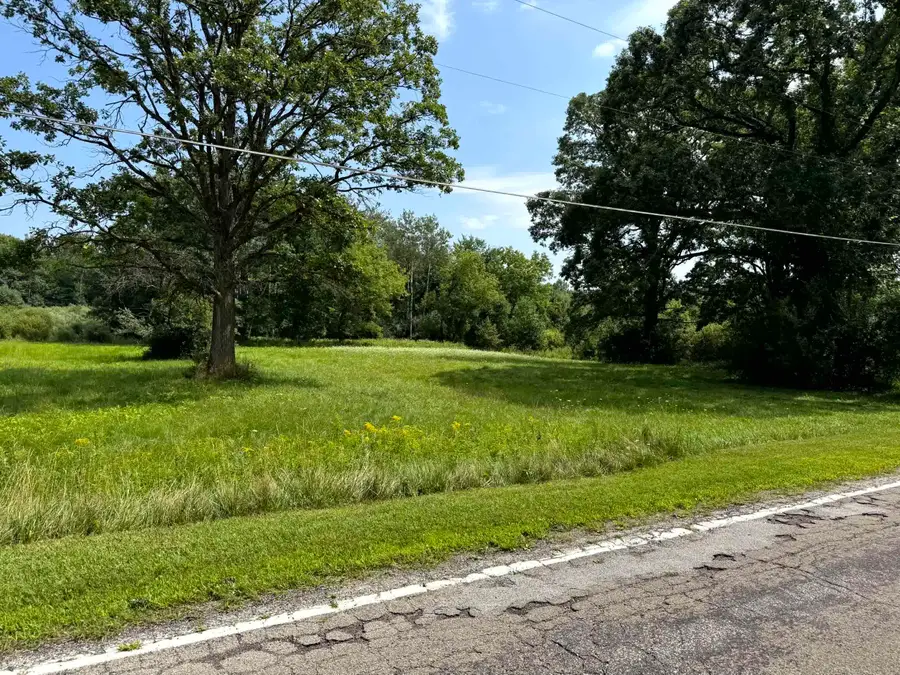 3704 Green Road, Midland, MI 48642 - #2