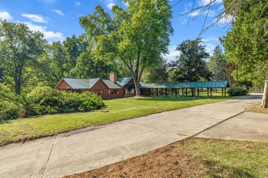 456/458 E Chippewa River Road, Midland, MI 48640 - #2