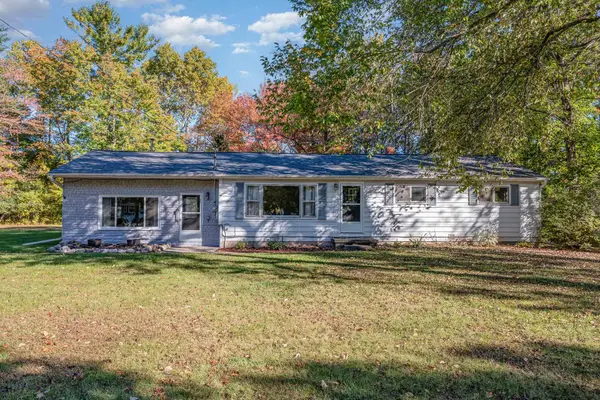 4512 W Wackerly Street, Midland, MI 48640