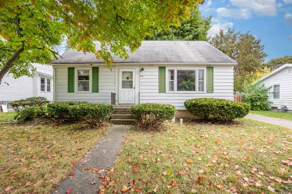 828 Malzahn Street, Saginaw, MI 48602