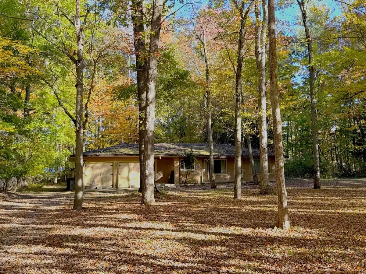 804 & 800 Vance Road, Midland, MI 48640 - #1