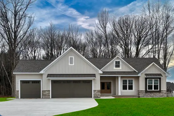 3347 Pine Bluff Court, Midland, MI 48642