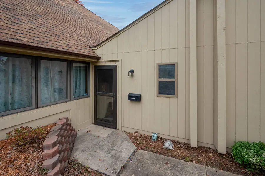 5010 Universal Drive, Midland, MI 48640 - #3