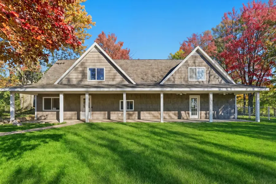 4318 N Eastman Road, Midland, MI 48642 - #2