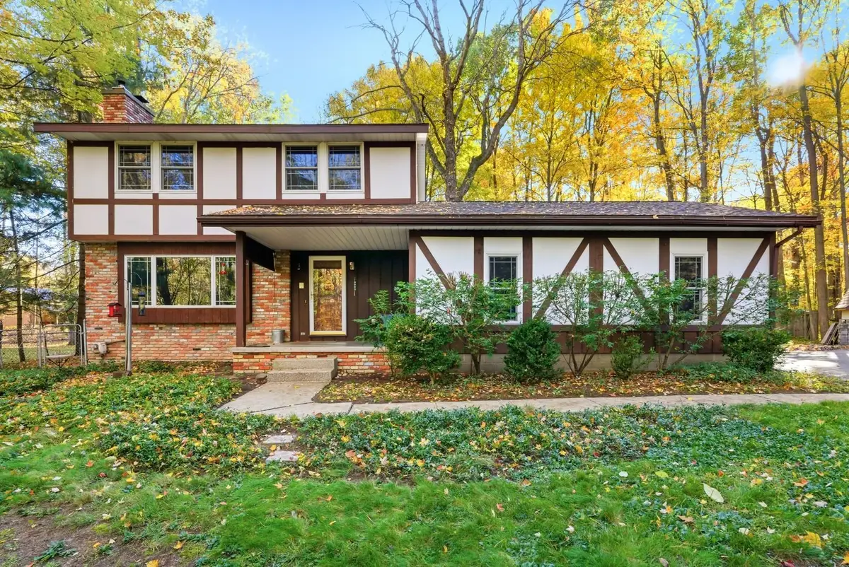 3872 E Marilyn Lane, Midland, MI 48642 - #1