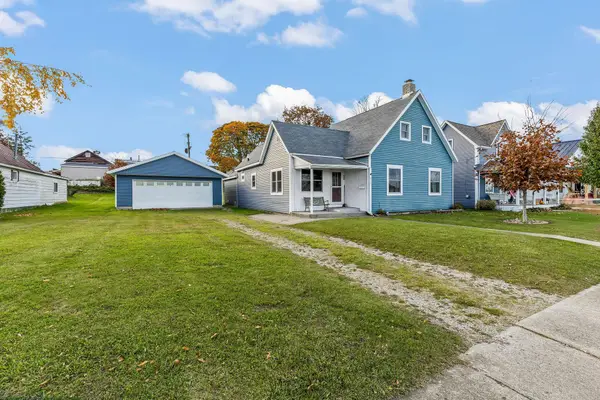 215 Water Street, Harbor Beach, MI 48441