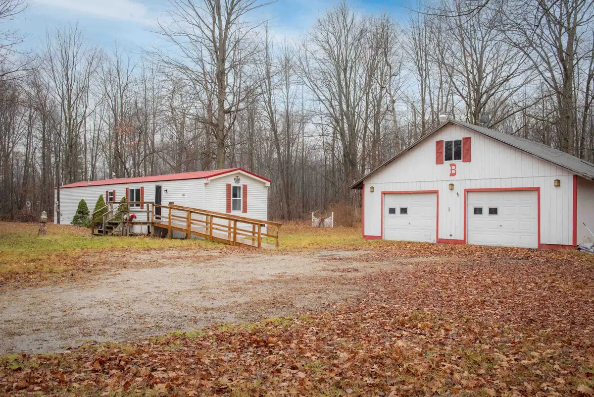 2484 S Meridian Road, Midland, MI 48640 - #1