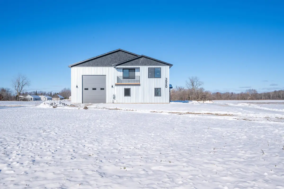 3920 Kochville Road, Saginaw, MI 48603 - #1