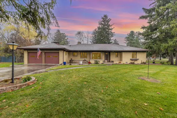 1270 Hemmeter Road, Saginaw, MI 48638