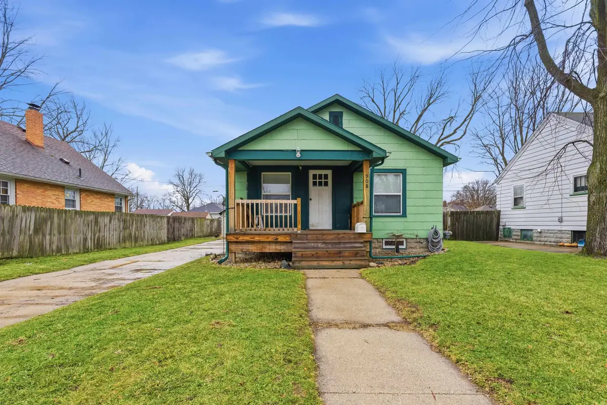 908 McCormick Street, Bay City, MI 48708 - #1