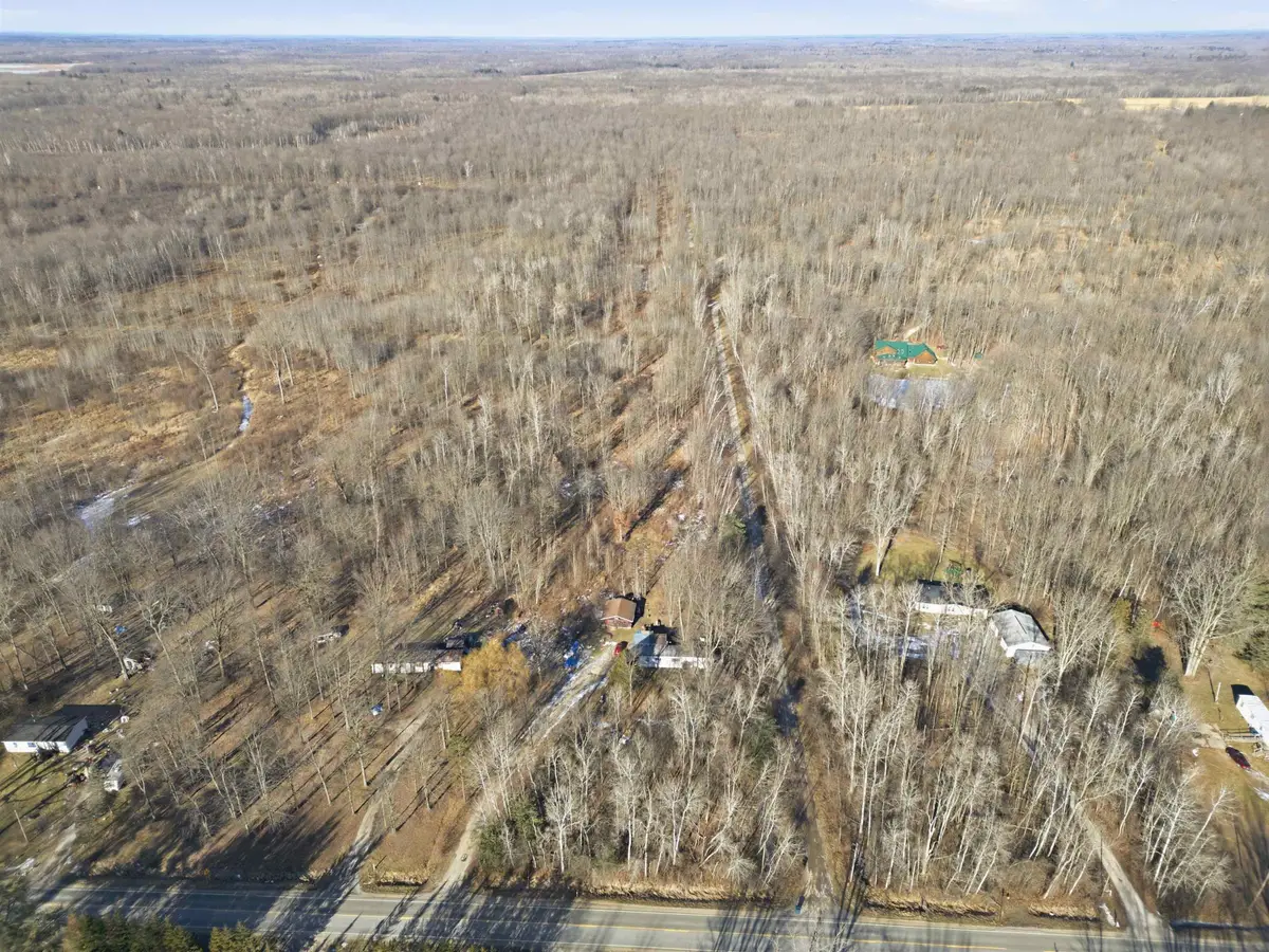 3105 E Baker Road, Midland, MI 48642 - #1