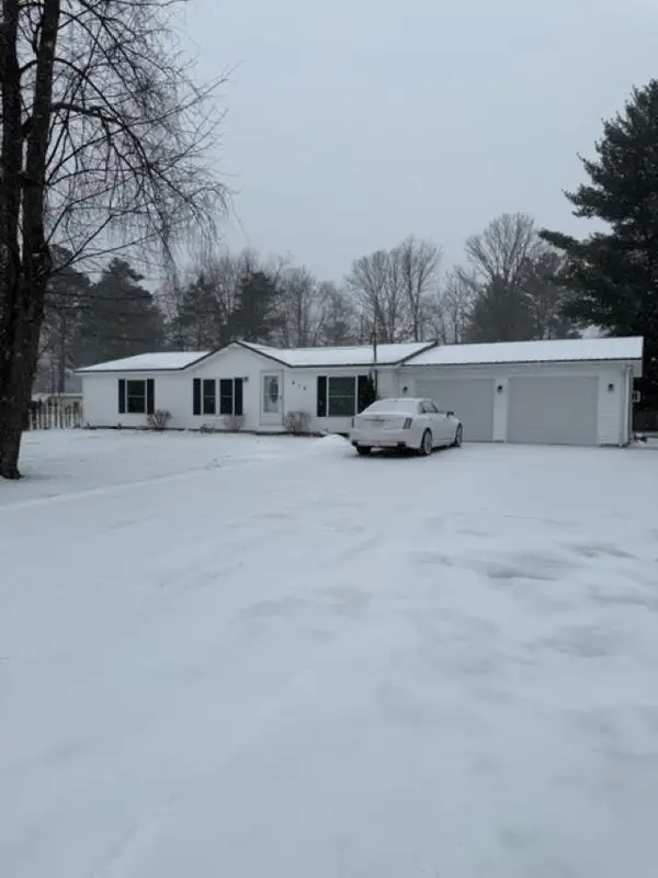 610 Quilette Street, Gladwin, MI 48612