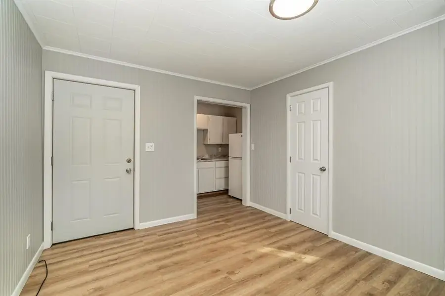 405 E Michigan Avenue, Au Gres, MI 48703 - #2