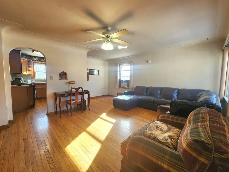 706 N Dewitt Street, Bay City, MI 48706 - #2