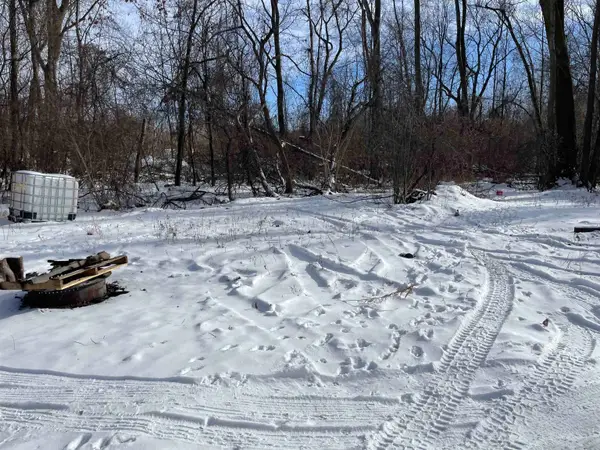 4300 zimmer Road, Bay City, MI 48706