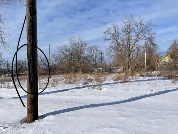 2112 Annesley Road, Saginaw, MI 48602