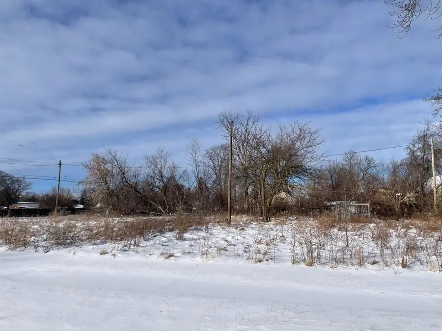 2123 annesley Street, Saginaw, MI 48601 - #3