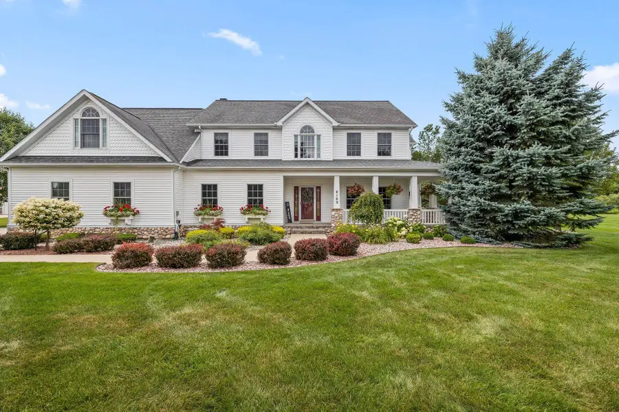 4169 Mountain View Court, Freeland, MI 48623 - #2