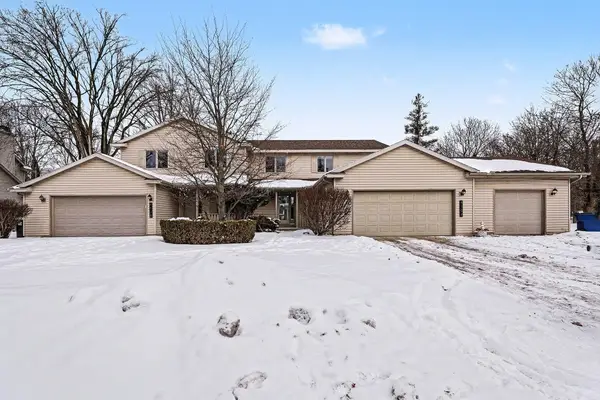 4104/4108 Stonegate Drive, Midland, MI 48640